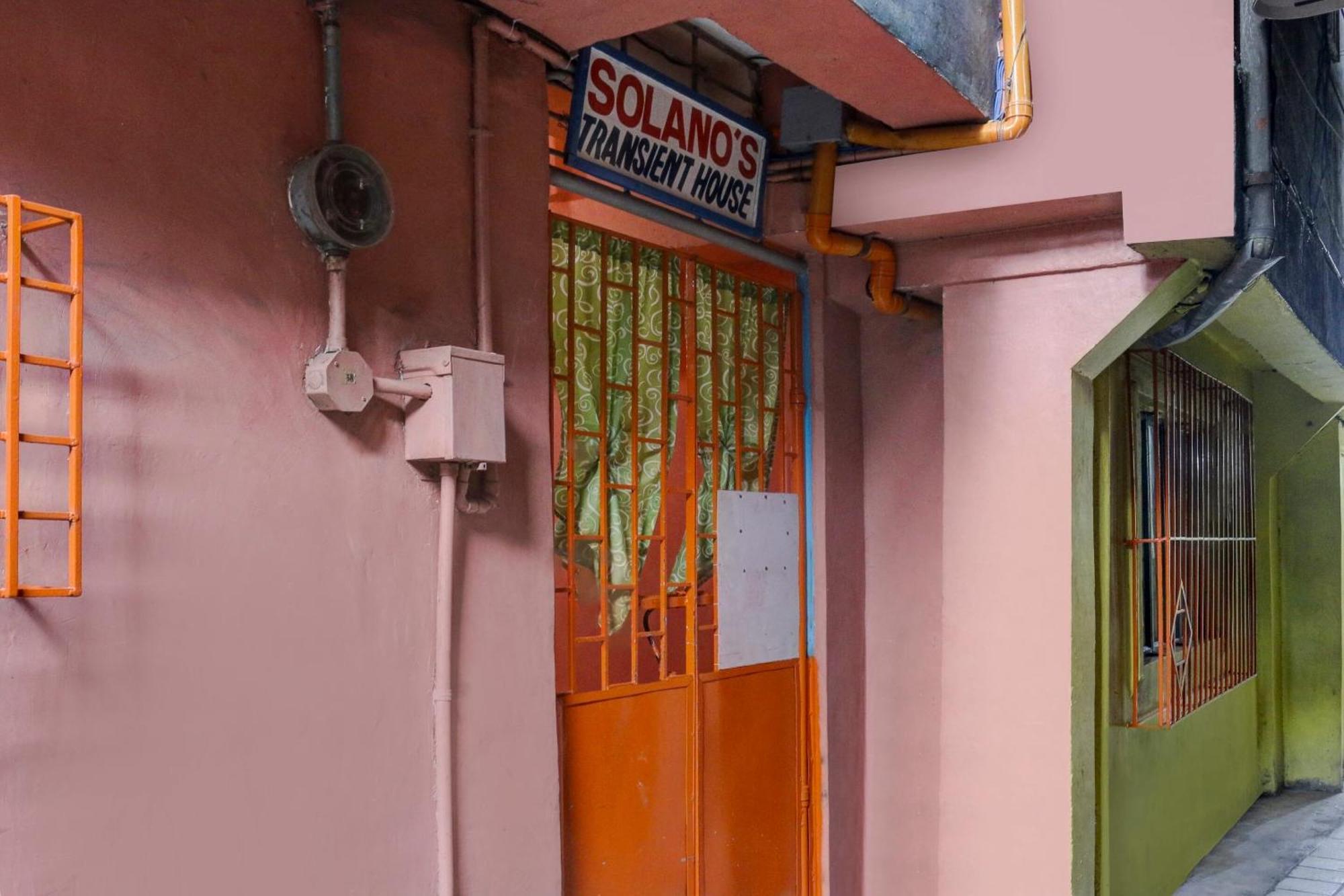 Hotel OYO 868 Solanos Transient House Pasay Exterior foto